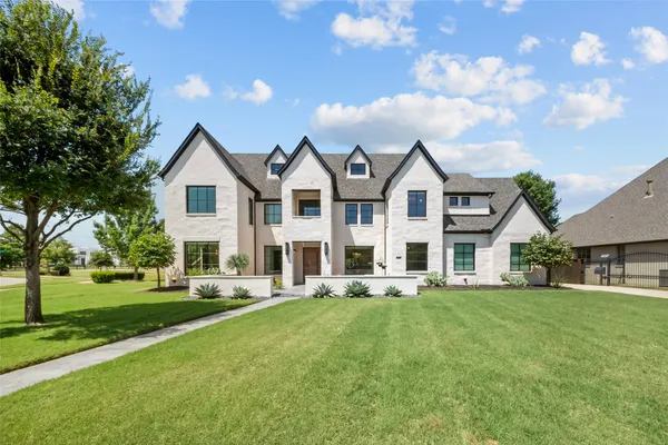 2400 OAK BEND CT