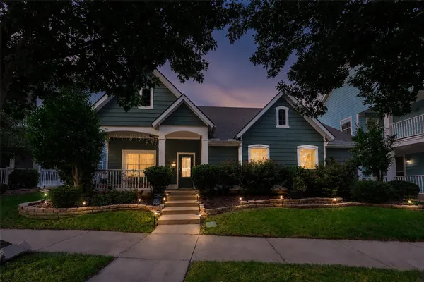 913 CAUDLE LN
