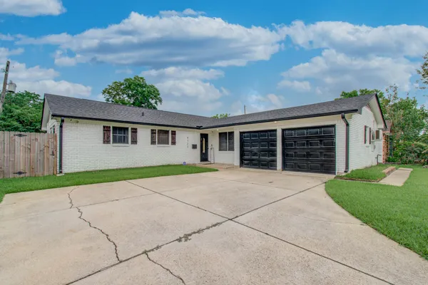 4123 WUTHERING HEIGHTS DR