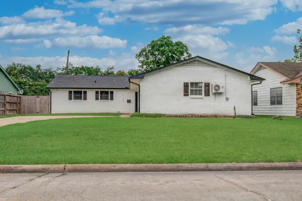 4123 WUTHERING HEIGHTS DR