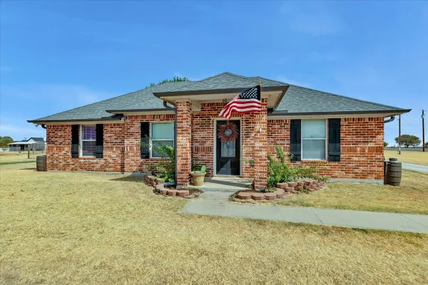 229 HARVEY LN