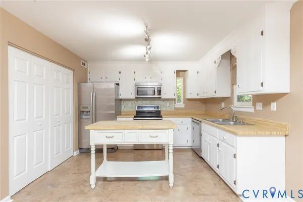 8504 CLAYPOOL RD