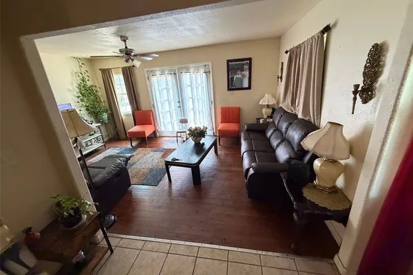 345 OLD MILL CT