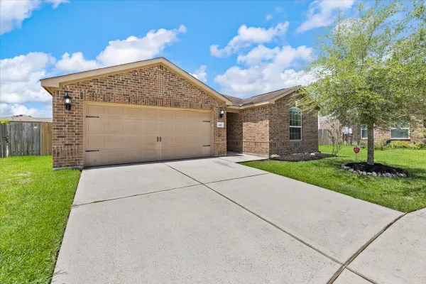 422 HAWKS VIEW DR