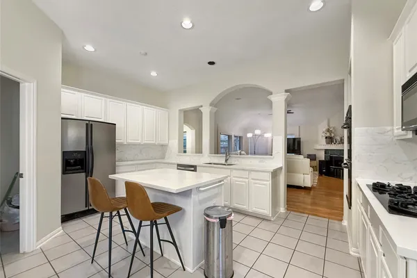 2723 KIMBLETON CT