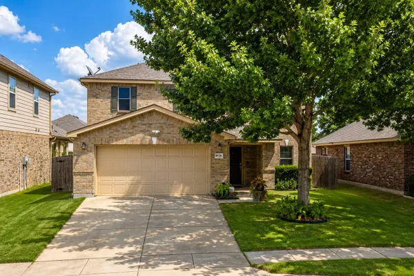 8928 WINDING VALLEY DR