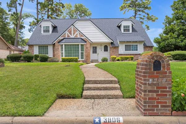 3806 GLENHEATHER DR