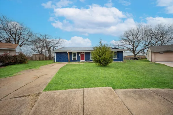 106 GLENVIEW PL