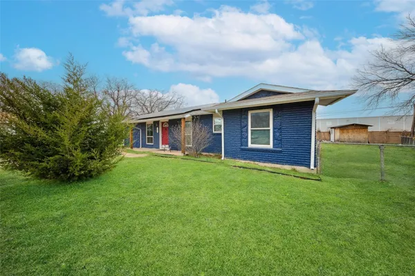 106 GLENVIEW PL