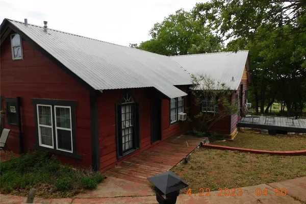 1012 HIGHWAY 21 E