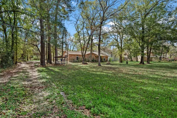 504 CATFISH LN