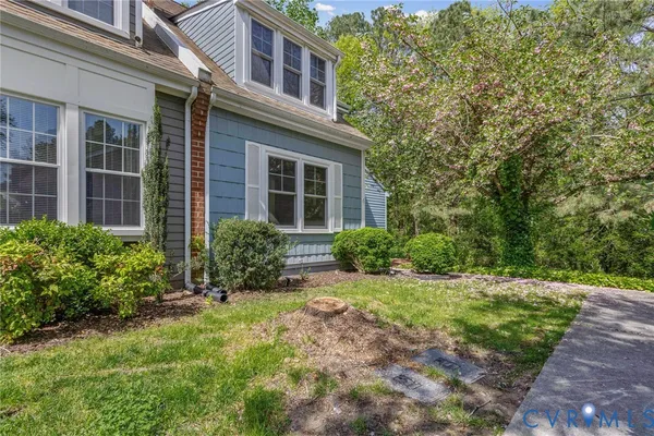 16 BRANDYWINE CT
