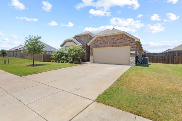 3507 CAMDEN CREEK RD