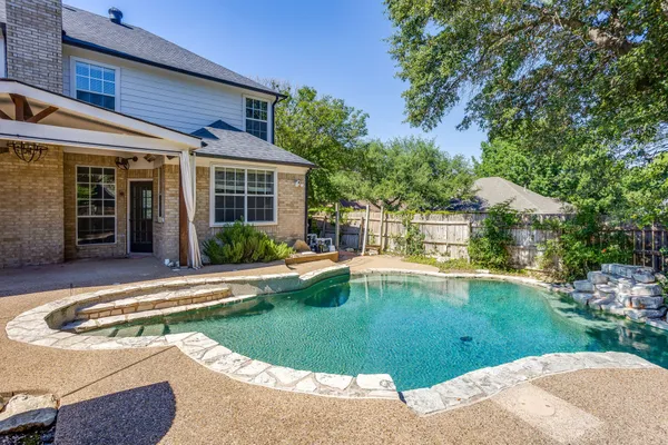 7501 AMHURST CIR