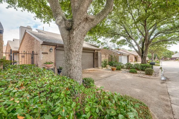 3316 COURTYARD PL