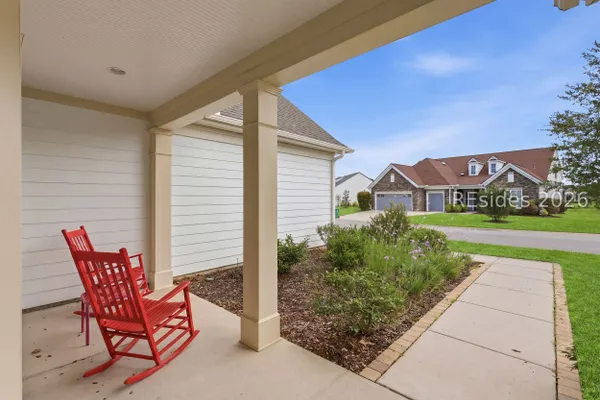361 FERN LEAF LN