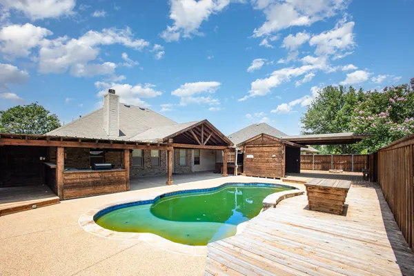 103 HAYMEADOW DR