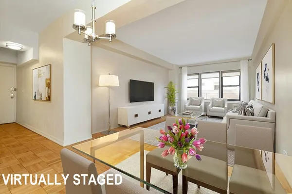 220 E 54TH ST 10D