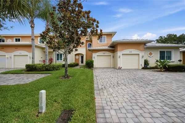 818 MIDDLETON DR 818
