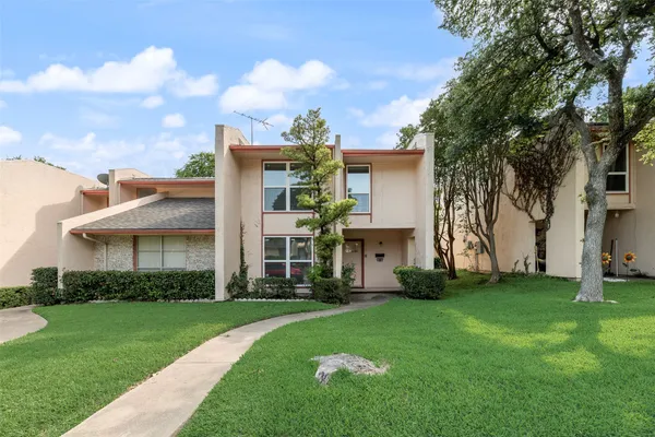 514 VALLEY PARK DR