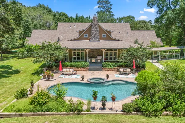 1007 HUNTERS CREEK WAY