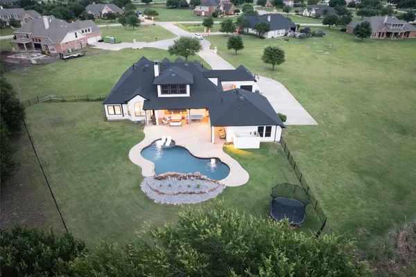 1650 WINDMILL CT