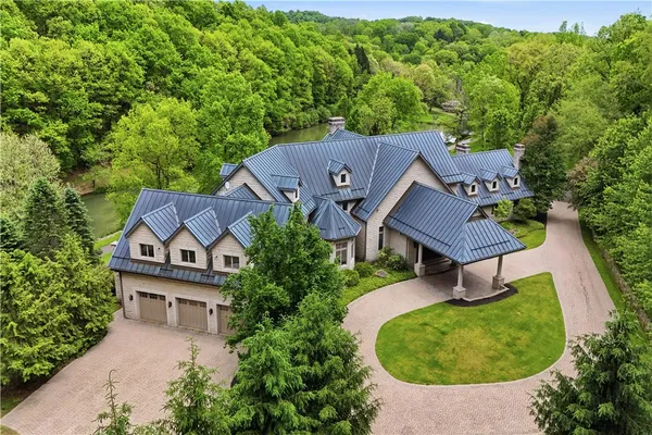 399 CORNETTI RD