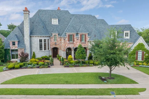 1719 BYRON NELSON PKWY