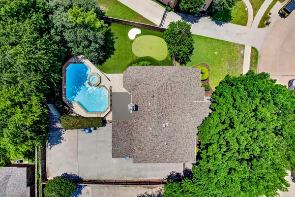3209 NORMANDY DR