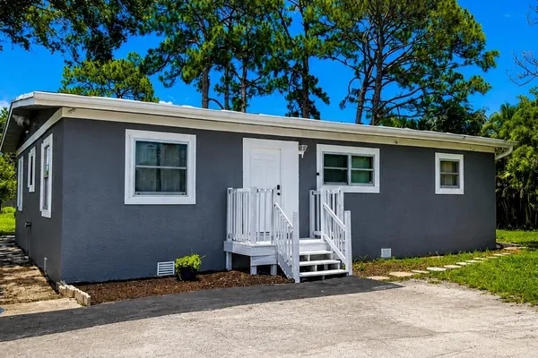468 N 53RD DR DR