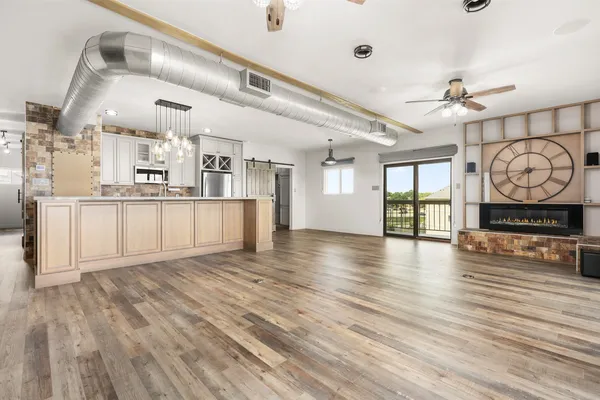 18809 EGRET BAY BLVD 321