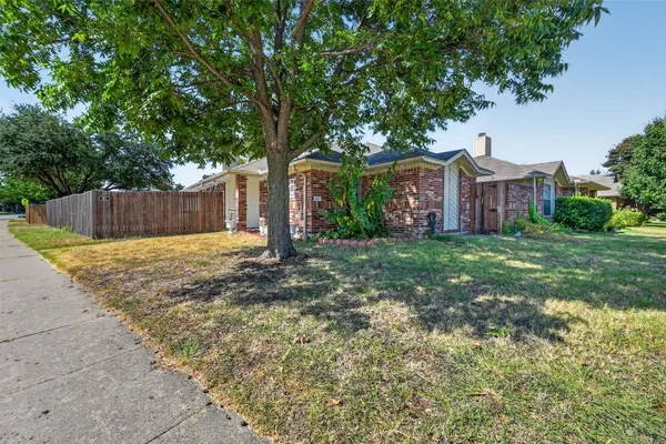 583 KIRKLAND DR