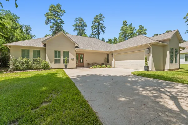 25127 E TARA PLANTATION DR