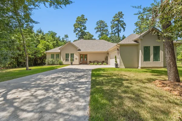 25127 E TARA PLANTATION DR