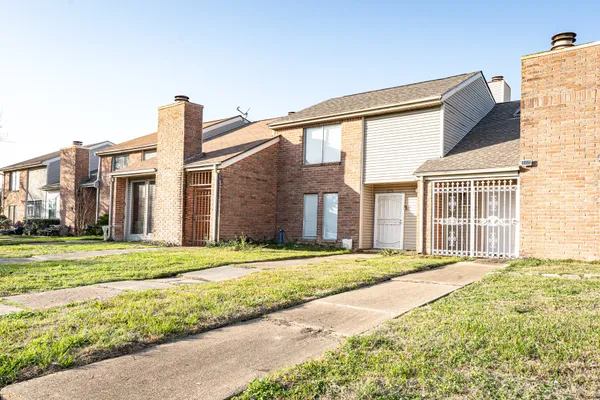 10920 VILLAGE BEND LN 920