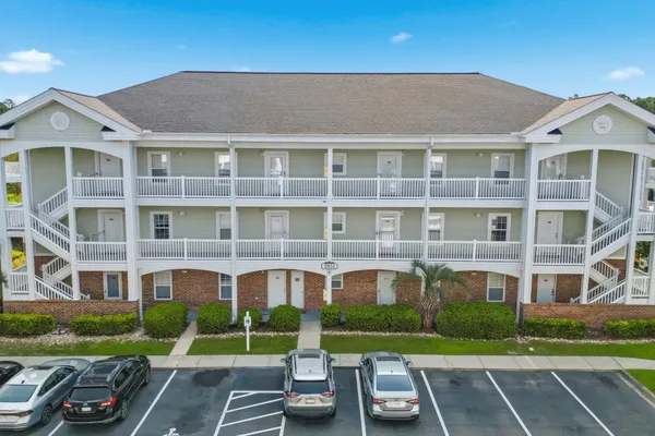 3951 GLADIOLA CT 102