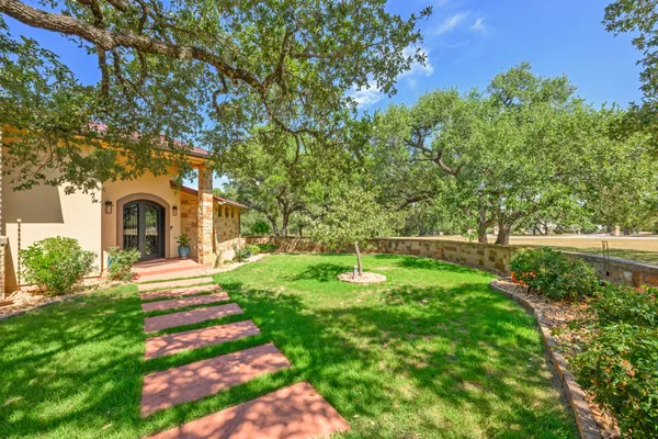 1273 RANCHERS CLUB LN