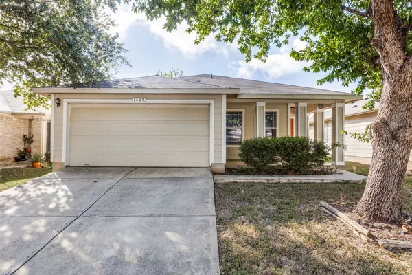 1429 POPPY SEED LN