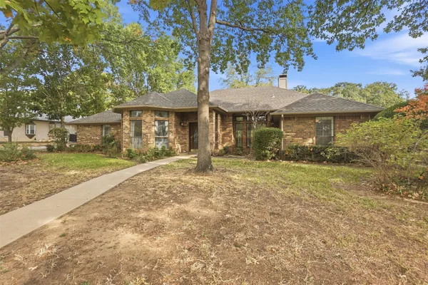 37 TIMBERGREEN CIR
