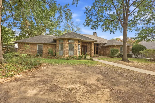 37 TIMBERGREEN CIR