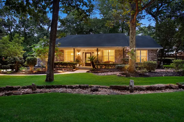 10117 SHADY HOLLOW DR