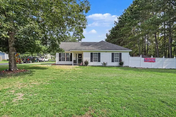 3002 DENINE DR