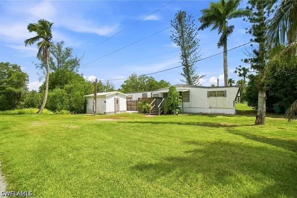 105 CARDINAL CT