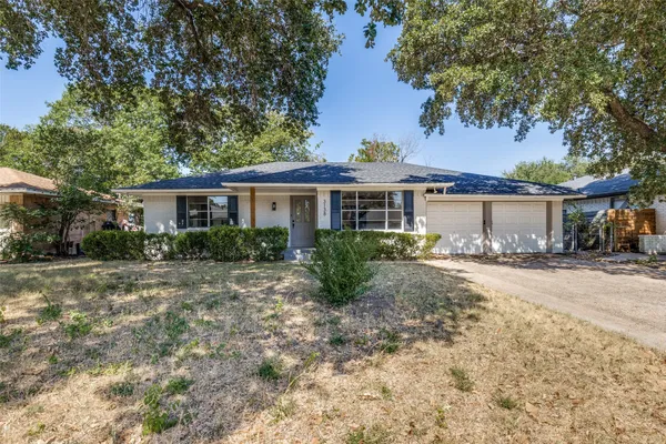 3138 TOURAINE DR