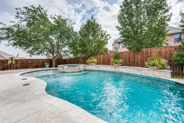 1713 STERLING TRACE DR
