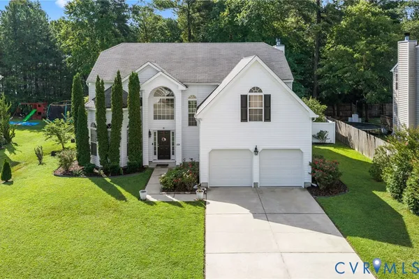 6924 LAKESIDE DR