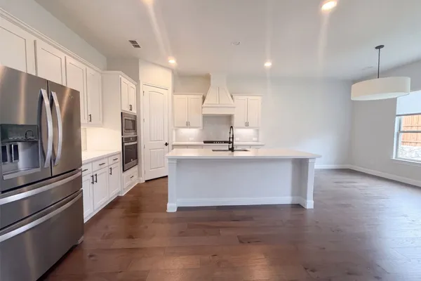 850 ELM PARK DR