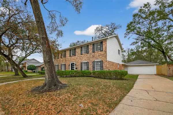 422 WILLOW VISTA DR