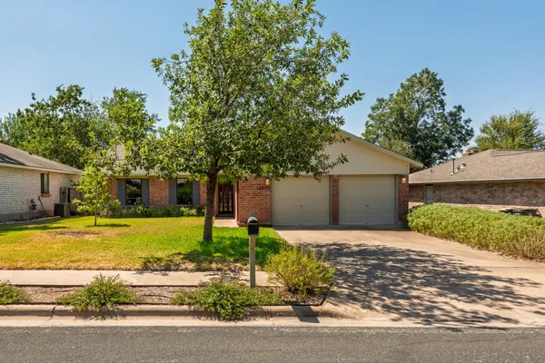 12000 SWAN DR