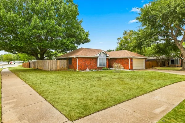 2714 SKYVIEW DR